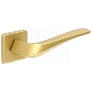 Дверная ручка Extreza Hi-Tech 'Gira' (Гира) 108 на квадратной розетке R11 матовое золото