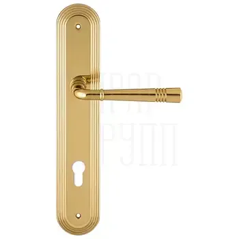 Дверная ручка Extreza "GUSTO" 334 на планке под цилиндр PL05