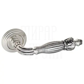 Дверная ручка на розетке Venezia 'OLIMPO' D8 натуральное серебро