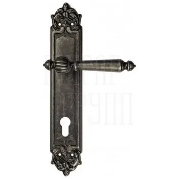 Дверная ручка Venezia 'PELLESTRINA' на планке PL96 античное серебро (cyl)