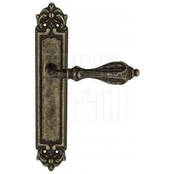 Дверная ручка Venezia 'ANAFESTO' на планке PL96 античная бронза