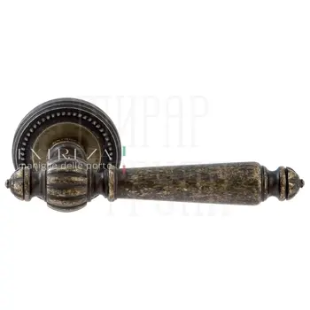 Дверная ручка Extreza 'Daniel' (Даниел) 308 на круглой розетке R03 античная бронза