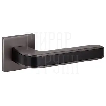 Дверная ручка на квадратной розетке Fuaro (Фуаро) 'NEO' SL черный