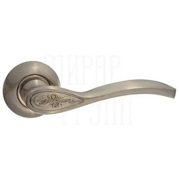 Дверные ручки Puerto (Пуэрто) INAL 516-08 на круглой розетке матовый никель