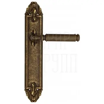 Дверная ручка Venezia 'MOSCA' на планке PL90 античная бронза