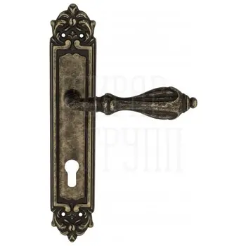 Дверная ручка Venezia 'ANAFESTO' на планке PL96 античная бронза (cyl)