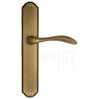 Дверная ручка Venezia 'ALESSANDRA' на планке PL02 матовая бронза