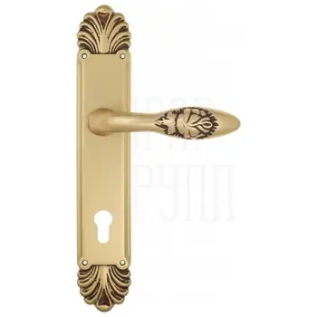 Дверная ручка Venezia 'CASANOVA' на планке PL87 французское золото (cyl)