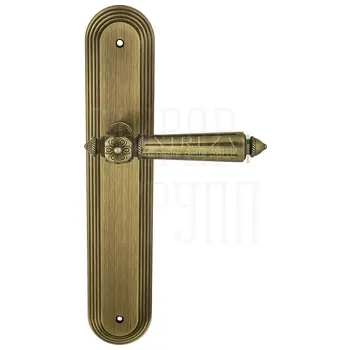 Дверная ручка Extreza 'LEON' (Леон) 303 на планке PL05 матовая бронза