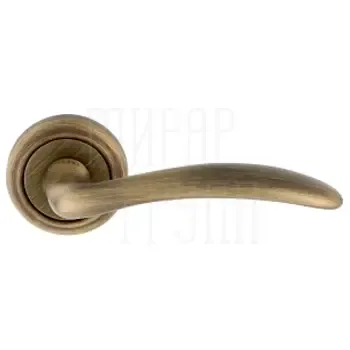Дверная ручка Extreza "Simona" (Симона) 314 на круглой розетке R01