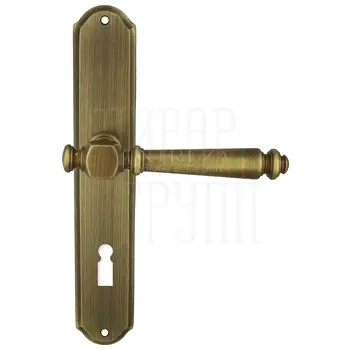Дверная ручка Extreza 'VERONIKA' (Вероника) 325 на планке PL01 матовая бронза (cab) (KEY)
