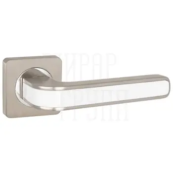 Дверная ручка Punto (Пунто) на квадратной розетке 'FUTURA' ZQ матовый никель + белый