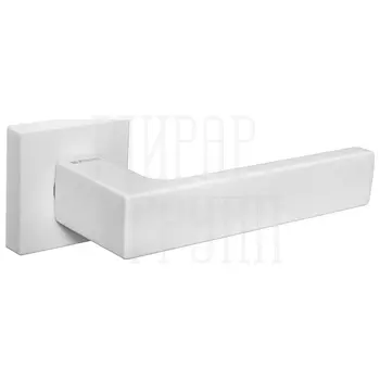 Дверная ручка на квадратной розетке Fuaro (Фуаро) 'Straight' DM белый