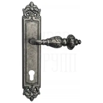Дверная ручка Venezia 'LUCRECIA' на планке PL96 античное серебро (cyl)