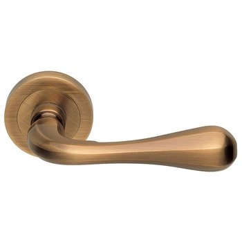 Дверные ручки на круглой розетке Manital 'Astro' бронза