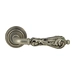 Дверная ручка Extreza 'Greta' (Грета) 302 на круглой розетке R05, старинное серебро матовое