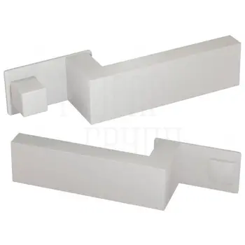 Дверная ручка Fratelli 'NM-599' 4 на прямоугольной розетке полированный хром