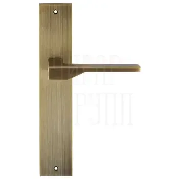 Дверная ручка Extreza Hi-Tech "ADONA" 122 на планке PL11