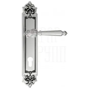 Дверная ручка Venezia 'PELLESTRINA' на планке PL96 натуральное серебро (cyl)