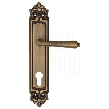 Дверная ручка Fratelli Cattini 'TOSCANA' на планке PL96 матовая бронза (cyl)