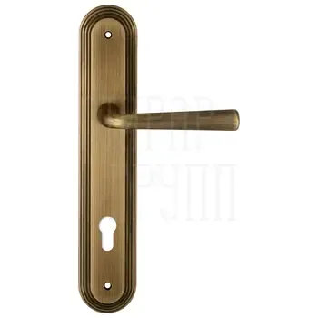 Дверная ручка Extreza "SANDRO" (Сандро) 332 на планке PL05