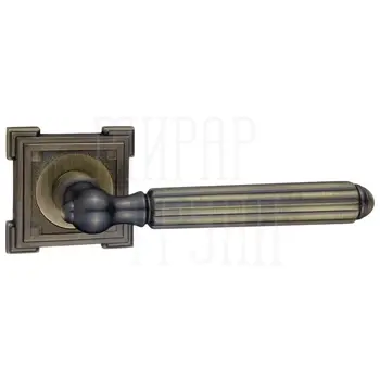 Дверные ручки Renz (Ренц) 'Стелла' INDH 68-19 на квадратной розетке бронза античная матовая