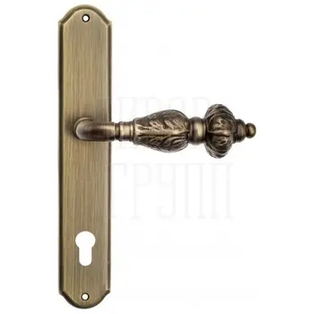 Дверная ручка Venezia 'LUCRECIA' на планке PL02 матовая бронза (cyl)