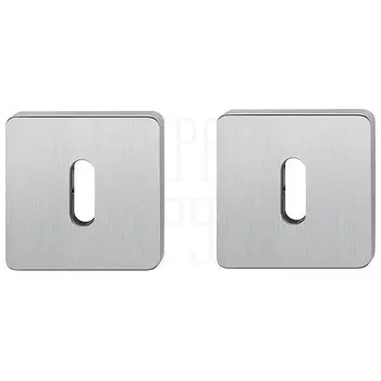Накладки на квадратной розетке под кабинетный ключ Colombo BT 13 BB матовый хром