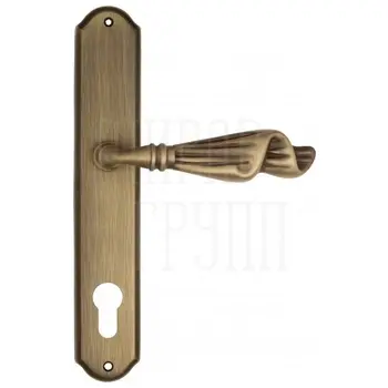 Дверная ручка Venezia 'Opera' на планке PL02 матовая бронза (cyl)