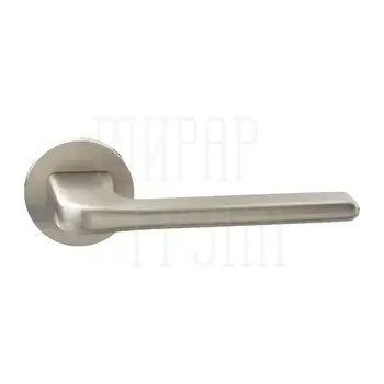 Дверная ручка на круглой розетке 410 TOP R