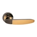 Дверные ручки на розетке Morelli Luxury 'Sail', черный хром + золото