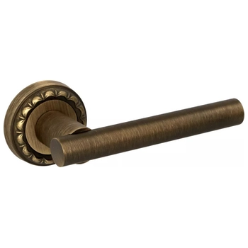 Дверная ручка Extreza CLASSIC 'PIVOT' 132 на круглом основании R02 матовая бронза