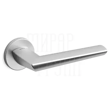 Дверная ручка на розетке Mandelli 'Isi' 1081 матовый хром