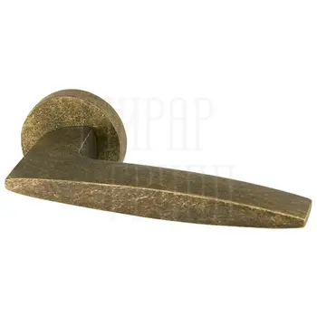Дверная ручка Armadillo на круглой розетке 'SQUID' URB9 античная бронза