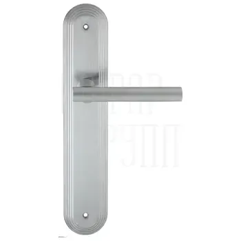 Дверная ручка Extreza "PIVOT" (Пивот) 132 на планке PL05