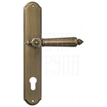 Дверная ручка Venezia 'CASTELLO' на планке PL02 матовая бронза (cyl)