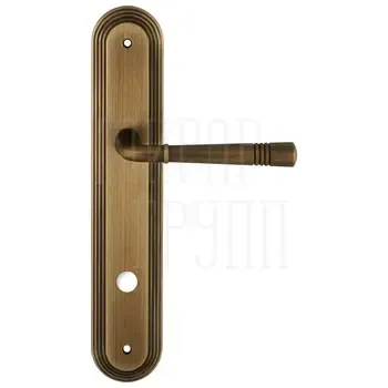 Дверная ручка Extreza "GUSTO" 334 на планке под цилиндр PL05