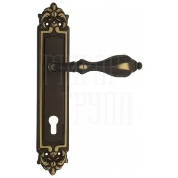 Дверная ручка Venezia 'ANAFESTO' на планке PL96 темная бронза (cyl)